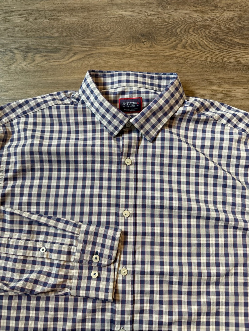 The UNTUCKit Men's XXL Egrivin Blue Check Long Sleeve Nylon Button Up Stretch Sh